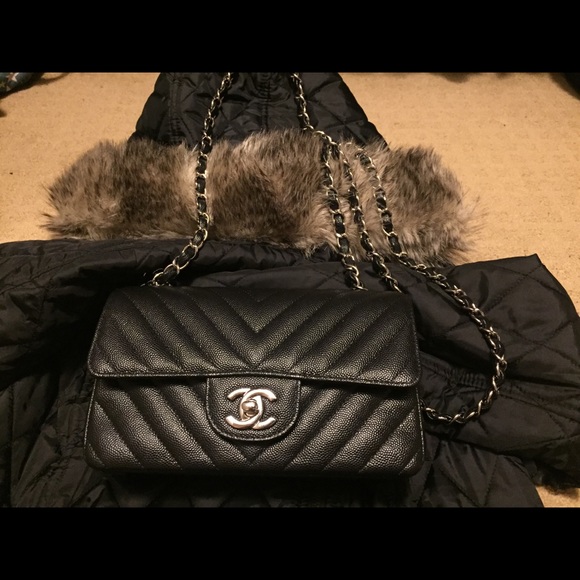 ***SOLD*** CHANEL Chevron Mini Rectangular in SHW - Picture 3 of 8